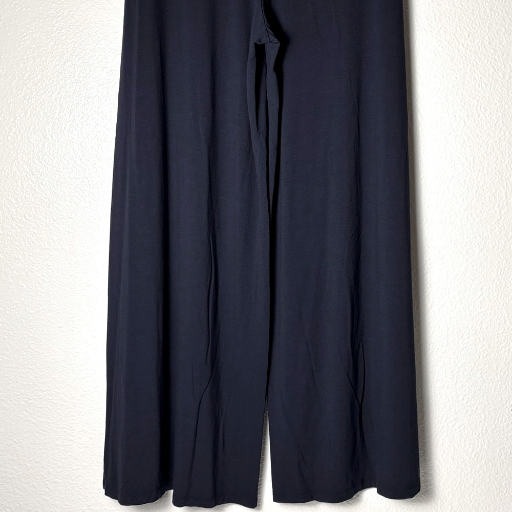 Eileen Fisher Navy Wide Leg Pants 95% viscose 5% Elastane. - Picture 12 of 16